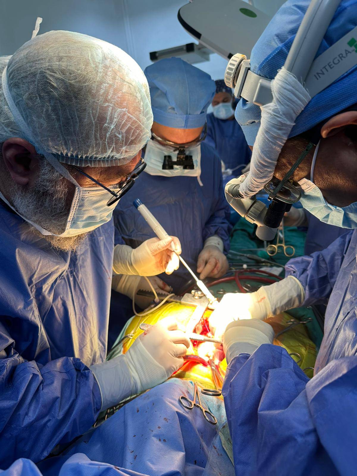 Robotik Aort Kapak Replasmanı Başarıyla Gerçekleştirildi